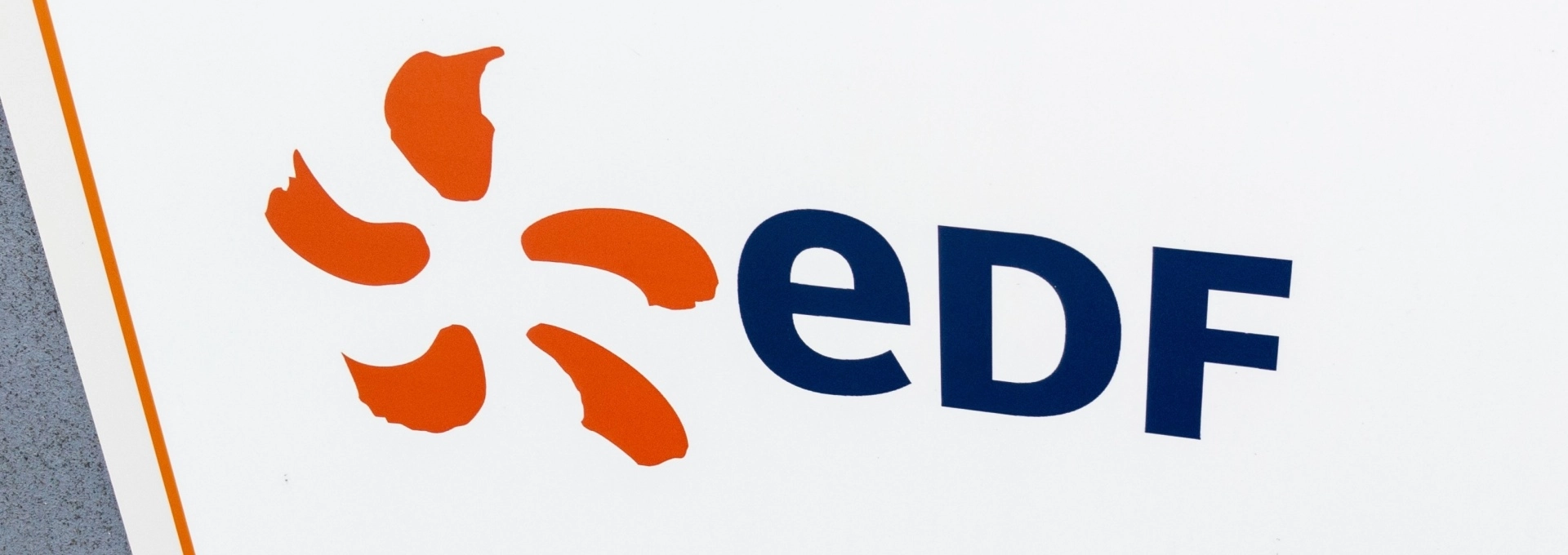 le-tarif-bleu-edf-pro-et-l-accompagnement-energetique-des-petites-entreprises-et-commerces