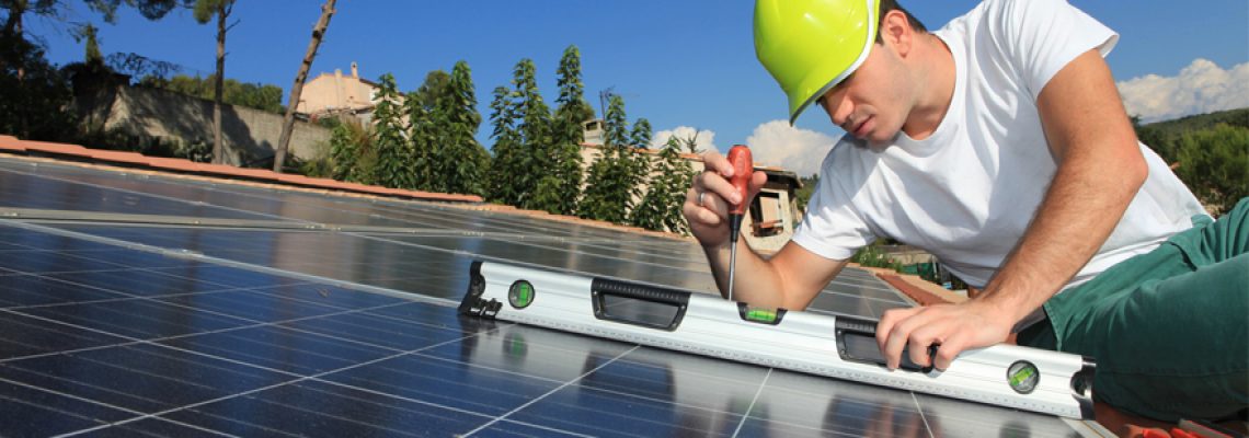 Installation solaire : avantages des Panneaux solaires photovoltaïques